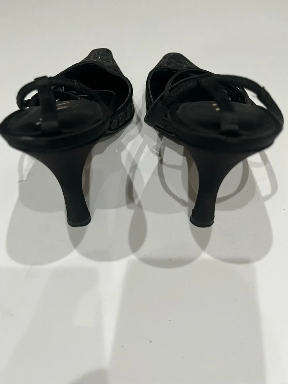 Nina Vintage Black Glittery Strappy Pointed-Toe Kitten Heel Pumps Sz.‎ 8.5